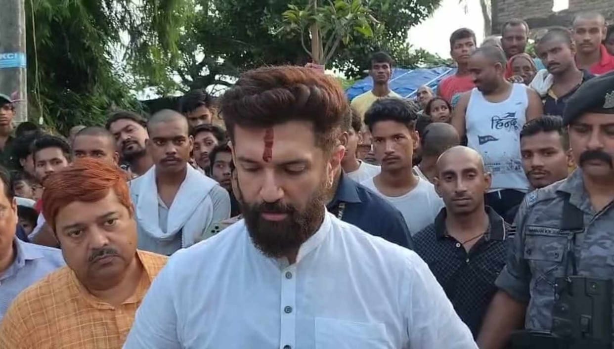 chirag paswan slams opposition in vaishali says nitish kumar to remain cm
