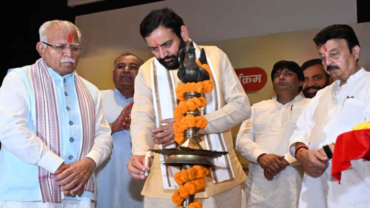 foundation stone of Gurugram Metro was laid by Union Minister Manohar Lal and CM Saini
