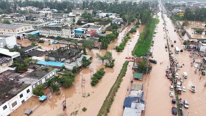Haryana flood Update News Rain took five more lives Schools closed till September Six