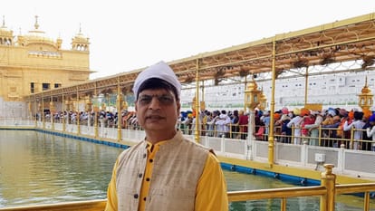 Irshad Kamil Birthday Special know about his films songs and career