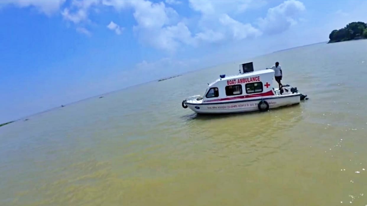 Jharkhand News: Boat ambulance ran again in Sahibganj these patients will get great relief 24 hours operation