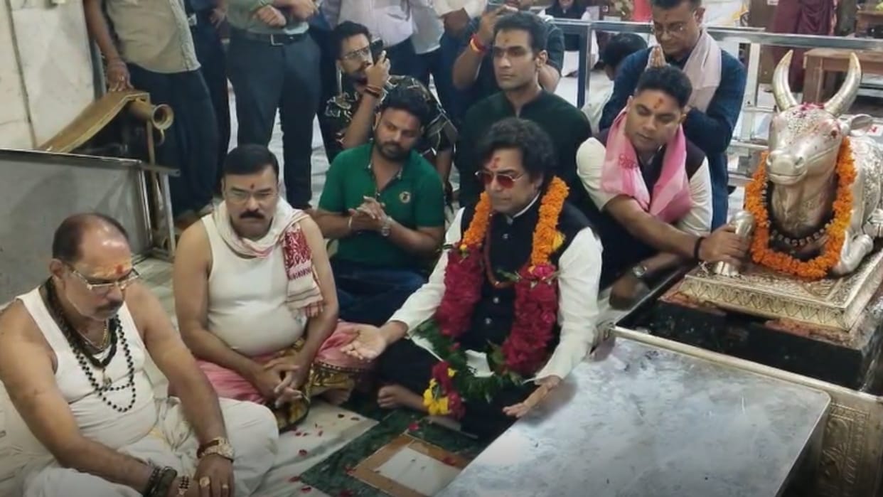 Actor Ashutosh Rana visited Lord Shri Mahakaleshwar and recited Shiv Tandava
