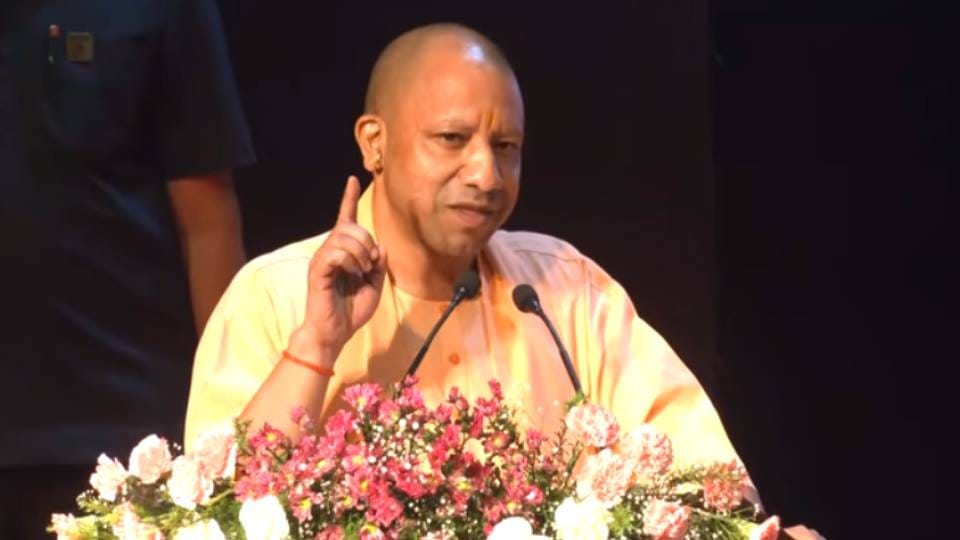 81 teachers of state were honored in Lucknow on Teachers' Day CM Yogi Adityanath awarded them