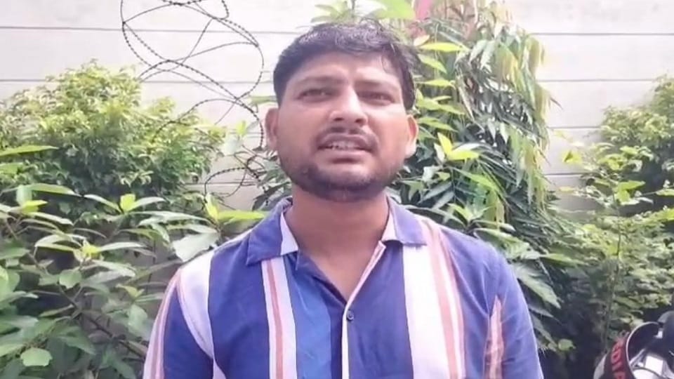 Meerut: Married Nitin Sharma after hiding her religion, threatened to expose her after three months