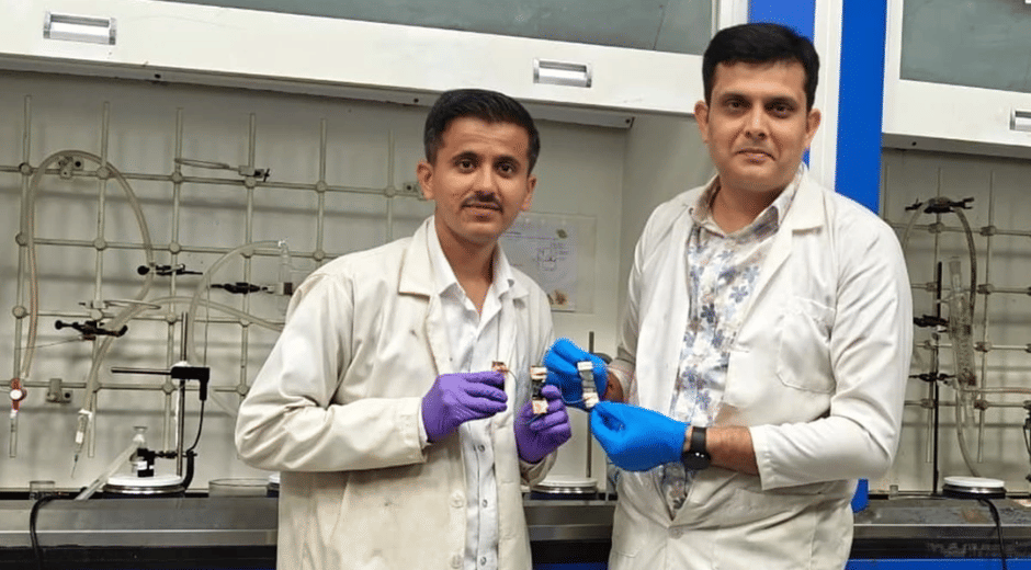 indore news iit indore develops device to generate electricity from air and water