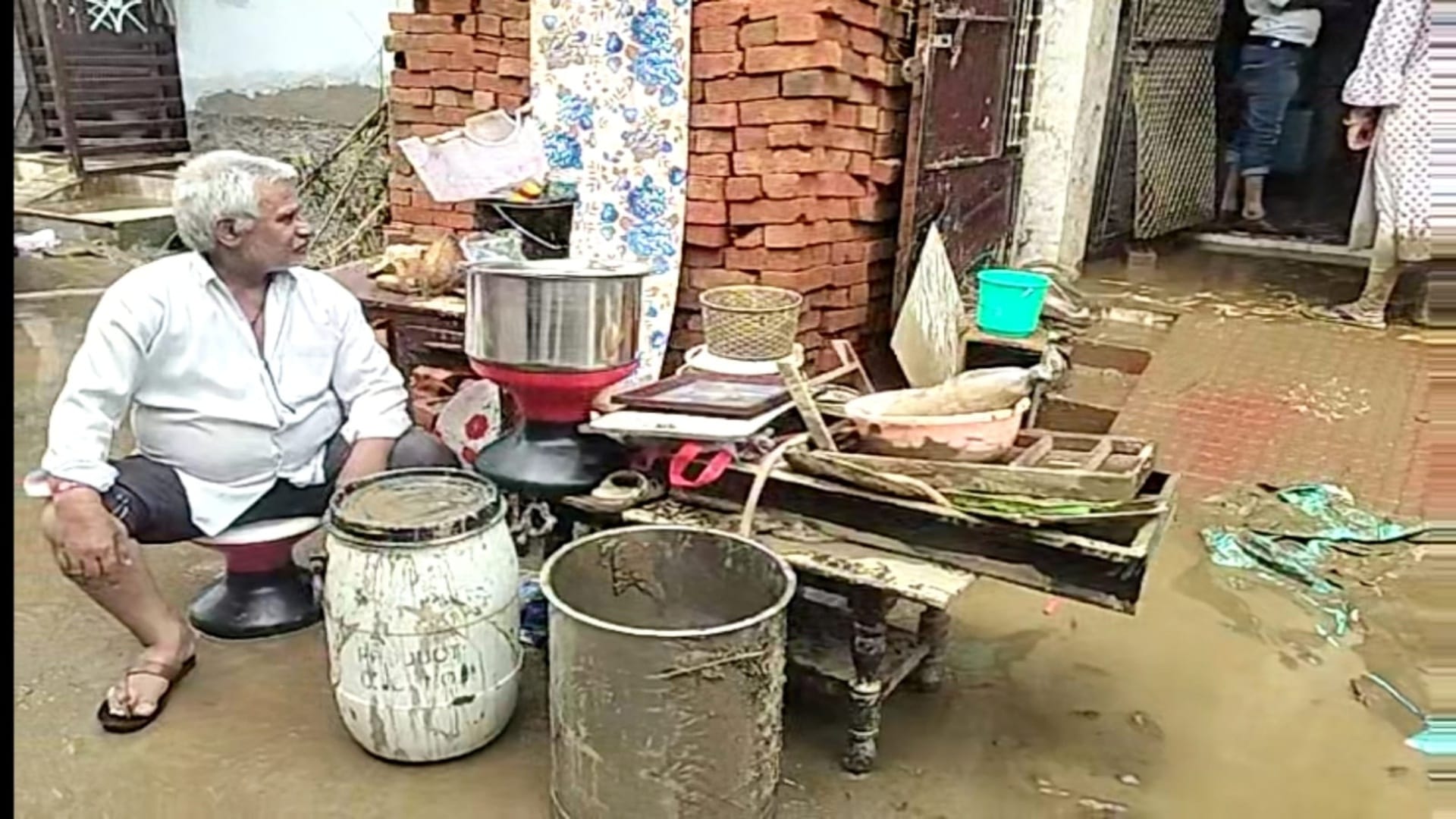 Ajmer News: Boraj Tank disaster leaves colonies in chaos, mud and debris everywhere, relief efforts questioned