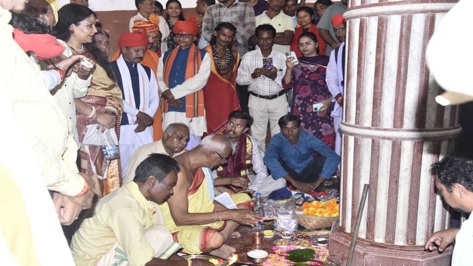 रथ निर्माण की हुई शुरुआत