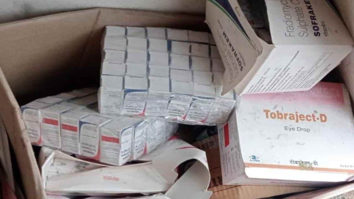 Expired Medicines of Mukhyamantri Shahri Slum Swasthya Yojana in Balrampur