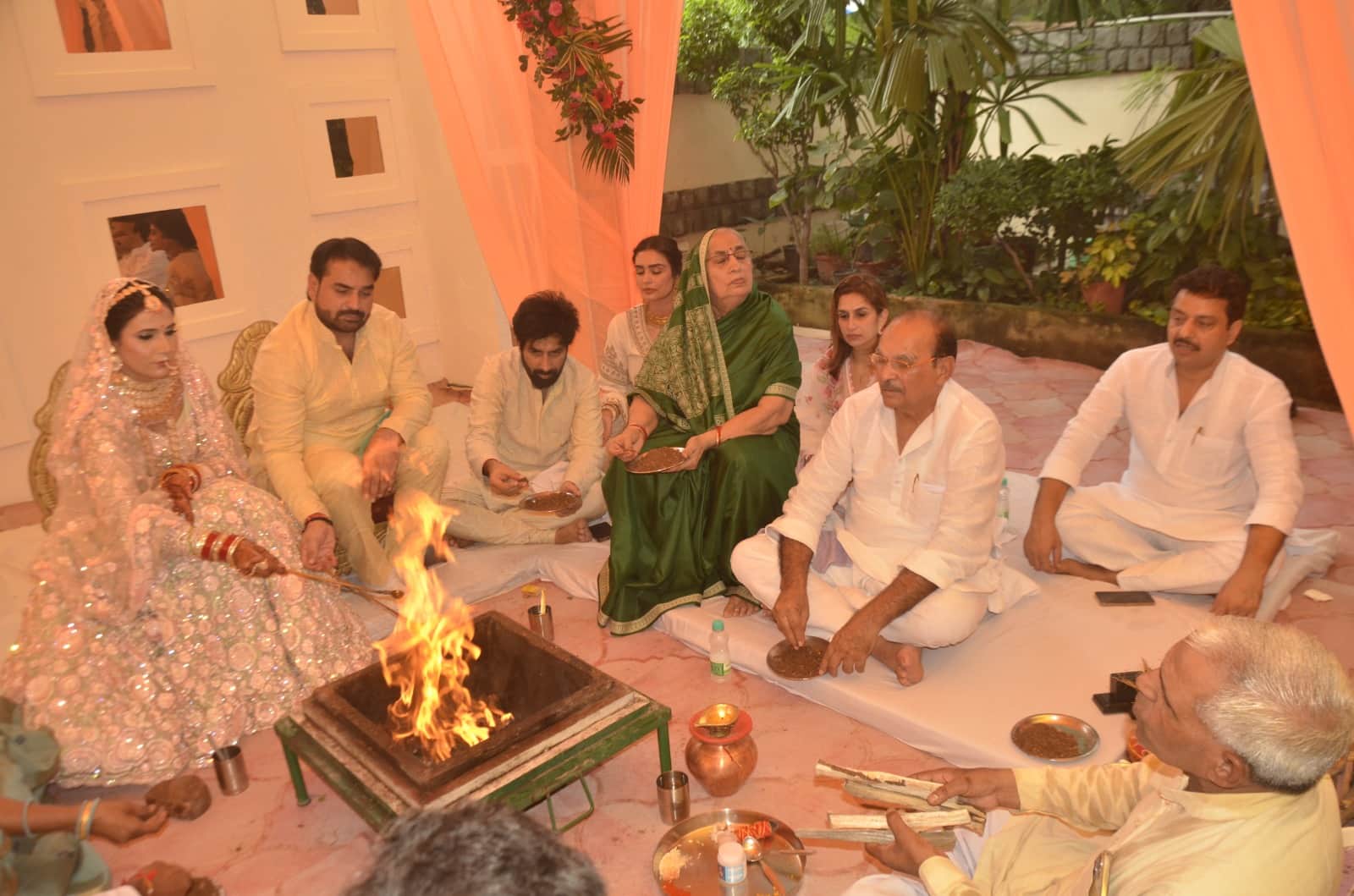 Who is Harshika Yadav Who became Vikas Yadav bride ties with Mulayam Singh family