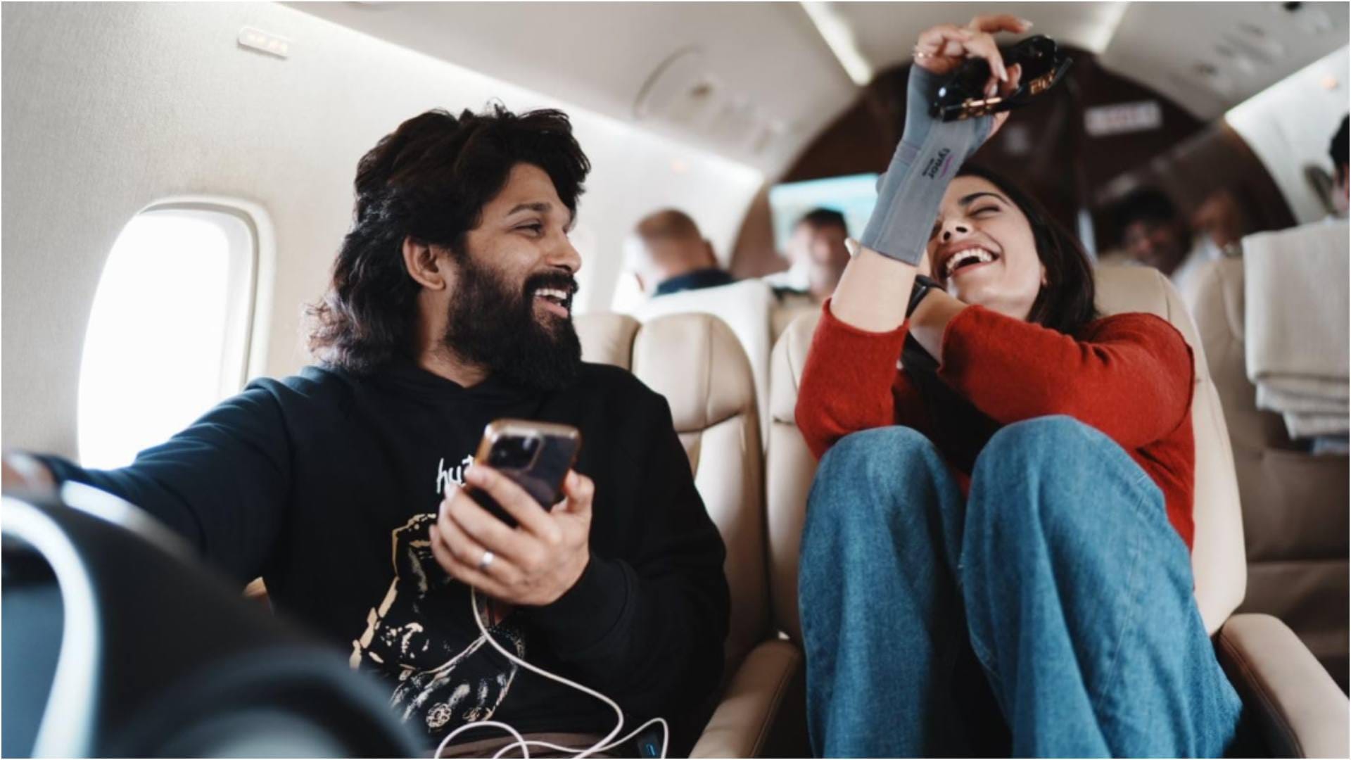 Bollywood Trending News: Baaghi 4 Box Office SIIMA Awards 2025 Allu Arjun Rashmika Zakir Khan announces break
