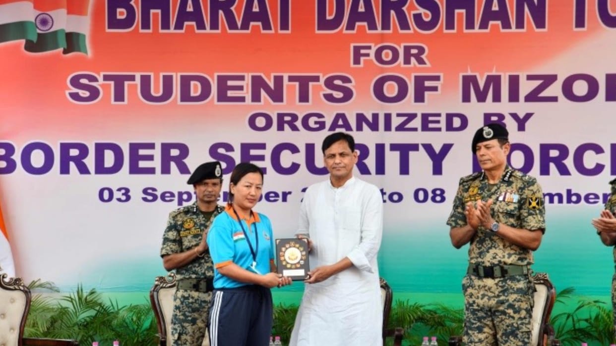 100 students from Mizoram participated in 'Bharat Darshan Yatra 2025' at BSF campus in Delhi