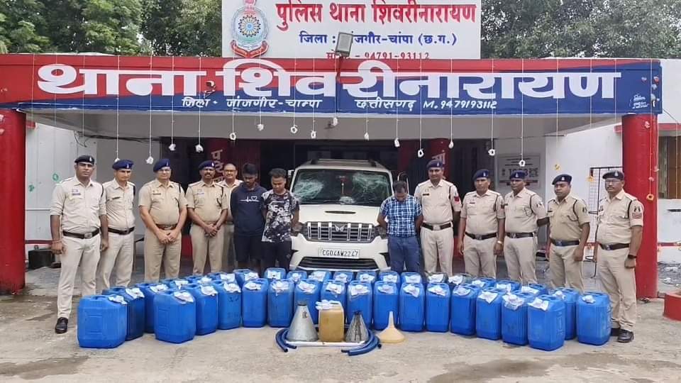 डीजल समेत आरोपी गिरफ्तार