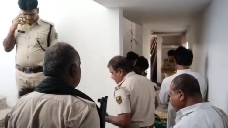 Bihar Crime: खगड़िया में आशा कर्मी पूनम की गला रेतकर हत्या, इलाके में सनसनी; पुलिस जांच में जुटी