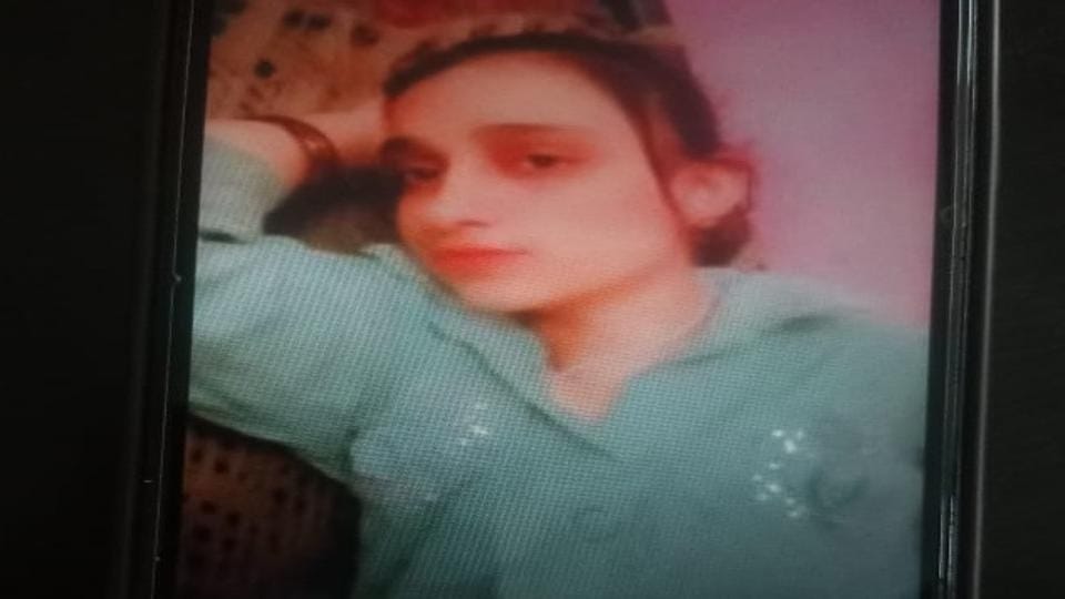 In Muzaffarnagar father strangled his daughter to death
