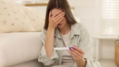 data shows one child in every British classroom now born via IVF why infertility increasing