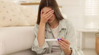 data shows one child in every British classroom now born via IVF why infertility increasing