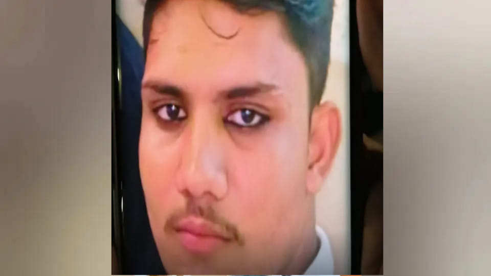 A young man was stabbed to death in Siddharthnagar, police is investigating