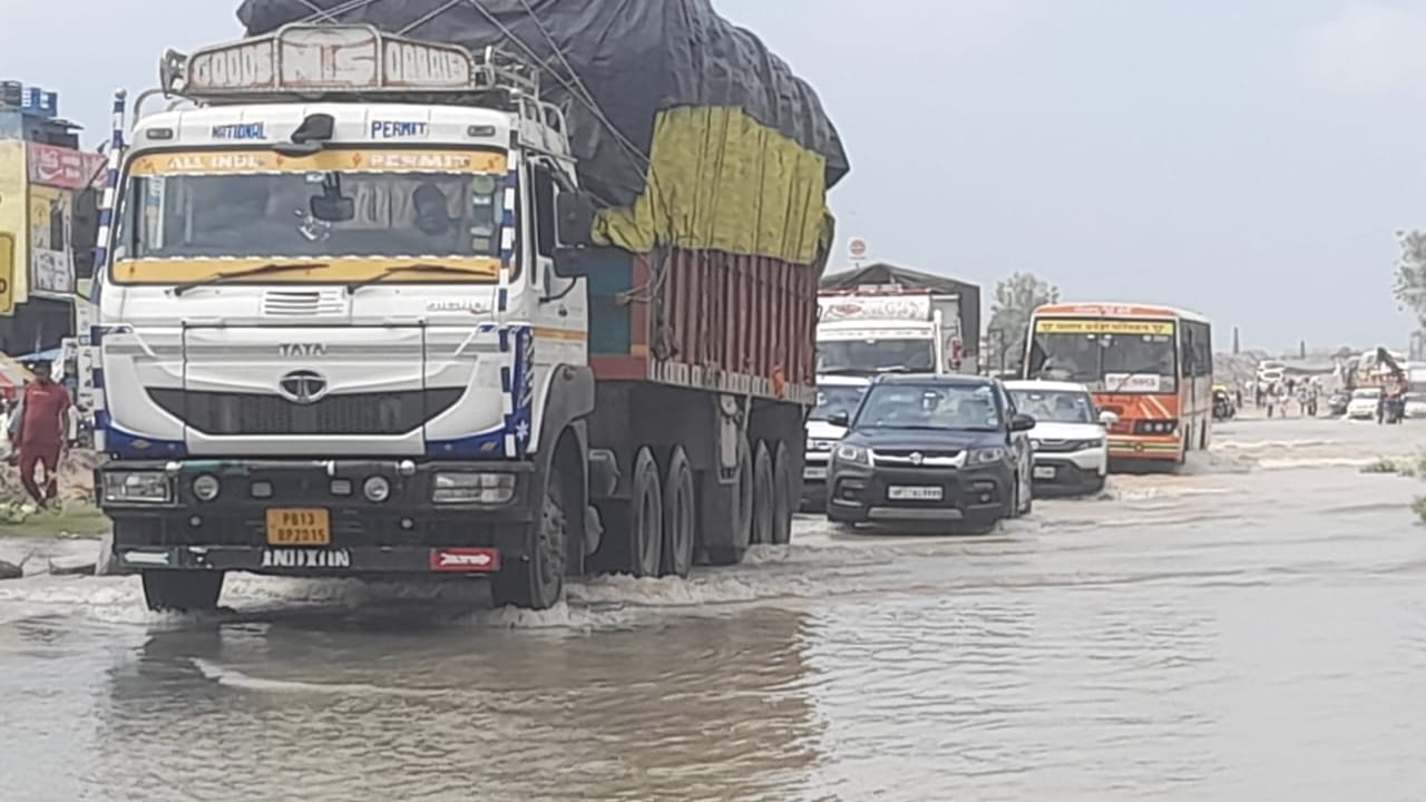 flood water across the Lucknow-Delhi highway and the medical college campus is also flooded in Shahjahanpur