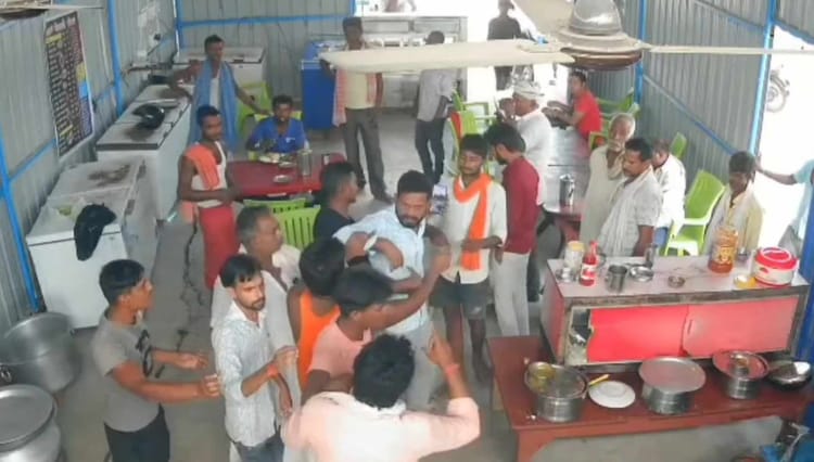 Bihar: शराब कारोबारी ने होटल संचालक से की मारपीट, सीसीटीवी वीडियो सोशल मीडिया पर वायरल