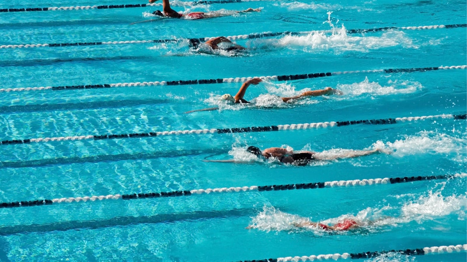 Swimming for Kids: Right Age, Benefits and Essential Pool Safety Rules