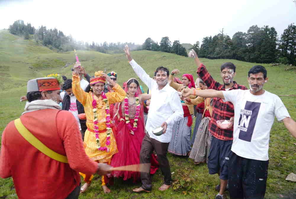 Butter Festival 2025 milk, yogurt, and butter Holi celebrated in Dayara Bugyal Uttarkashi Photos