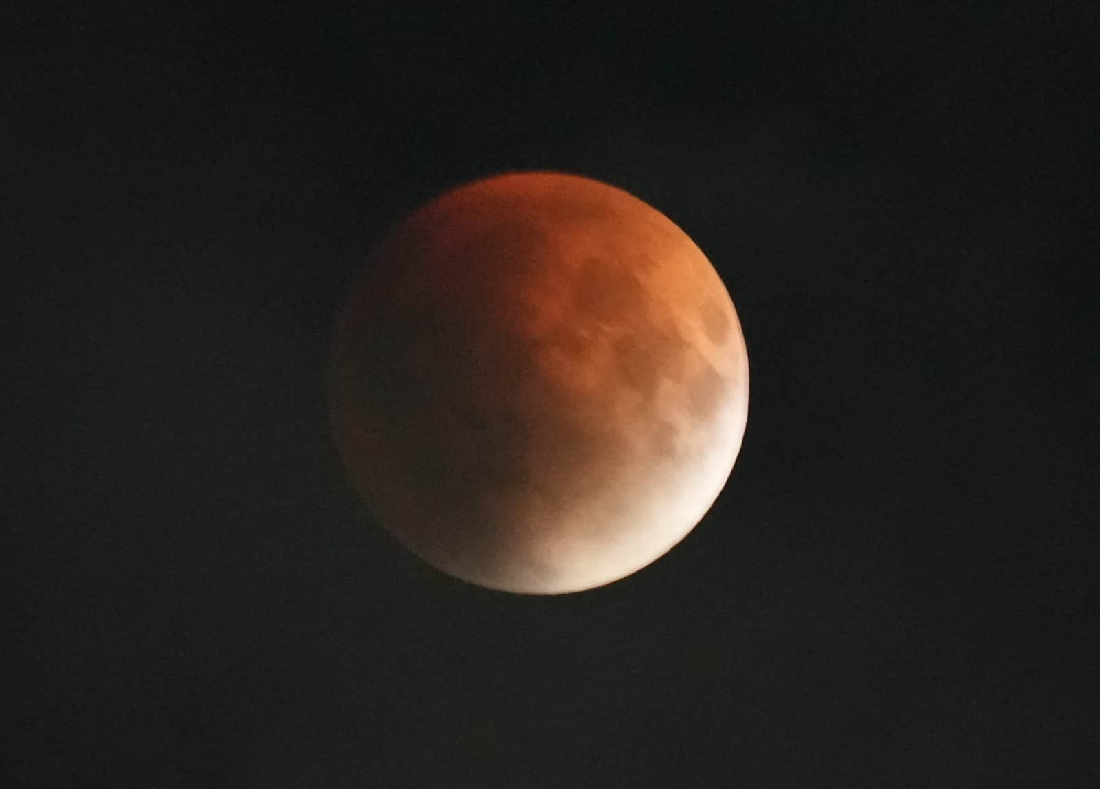 Chandra Grahan 2026 First Lunar Eclipse of the year on This  Hindu Festival When and Where to See It in India