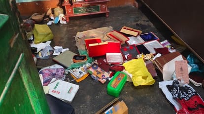 UP: Looted at midnight in Meerut, elderly murdered for protesting, sensational incident happened