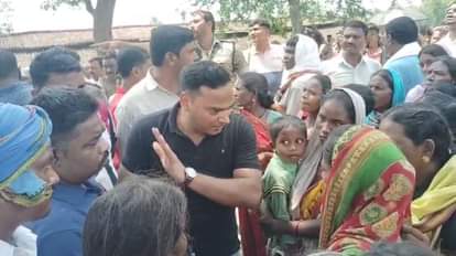 मौके पर पहुंचे पूर्व विधायक