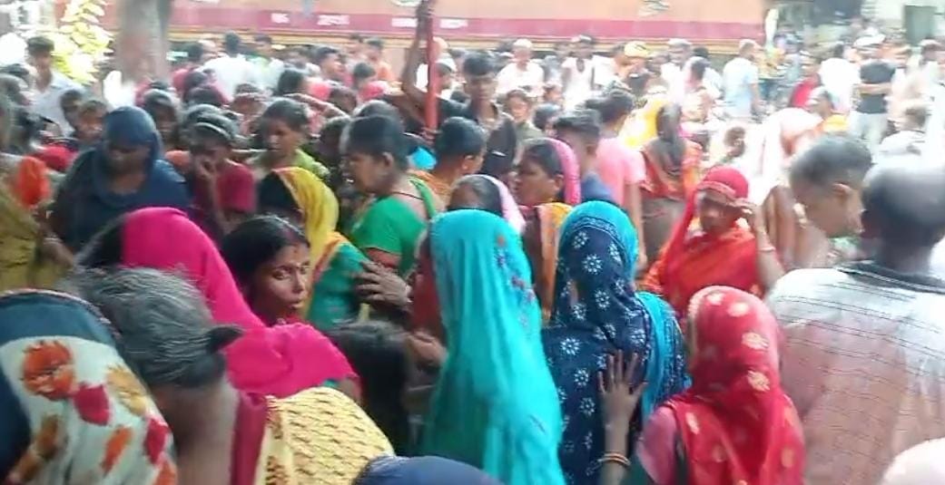 Bihar News: Child dies during treatment in Muzaffarpur, family and villagers create ruckus