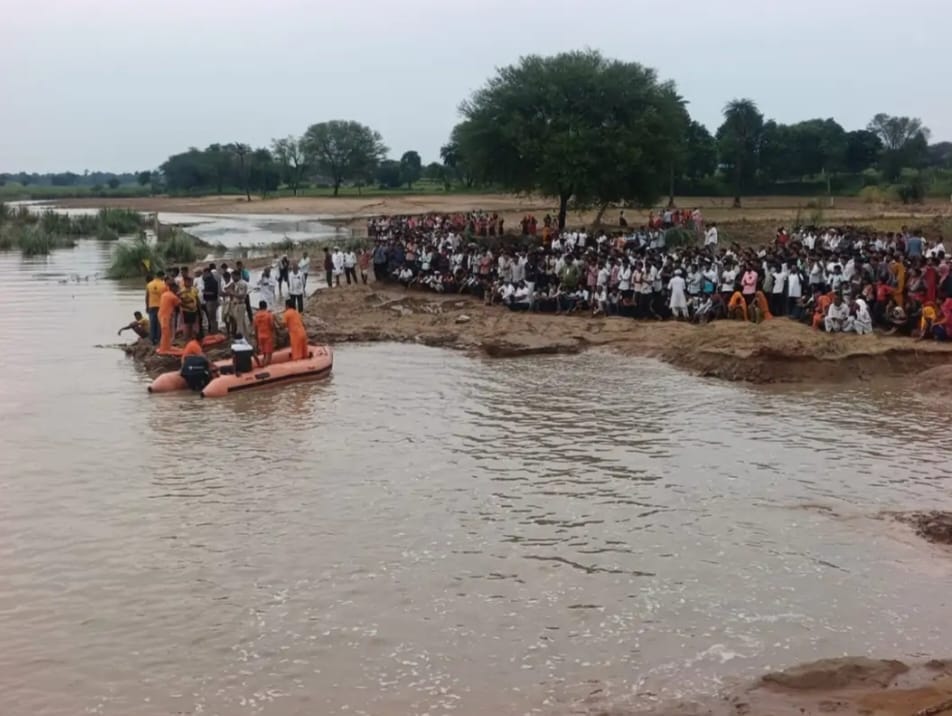 Rajasthan Weather Update: Red Alert in Rajasthan: Extremely Heavy Rain Expected in Several Districts