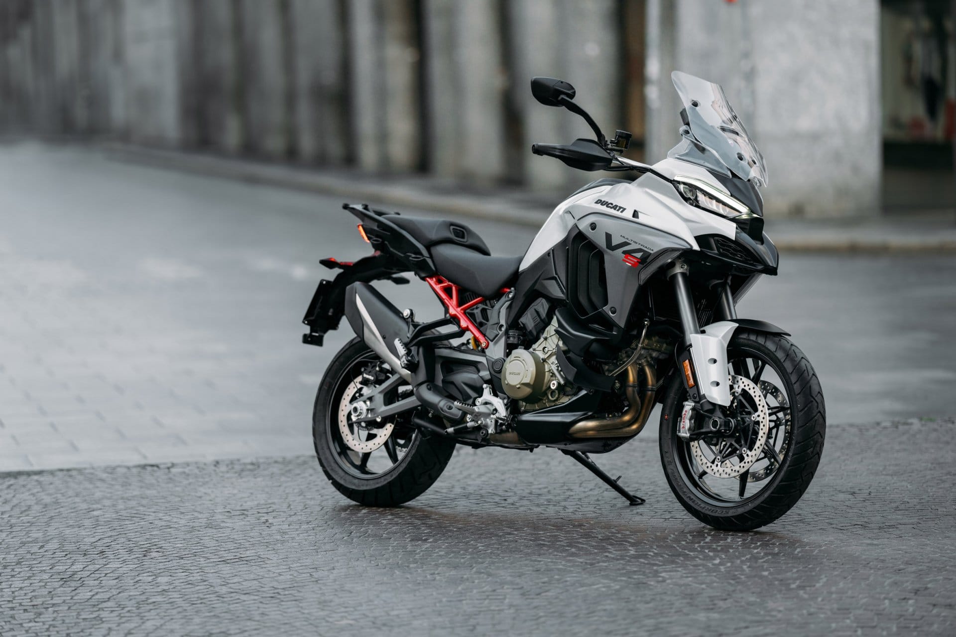 Two-Wheelers, Small Cars Likely to Get Over 10% Cheaper After GST Cut