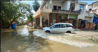 यमुना ने मचाया हाहाकार: ताज पर पानी ही पानी, 50 काॅलोनियां डूबीं...एक लाख से अधिक लोग बाढ़ से घिरे, तस्वीरें Devastating Floods in Agra: Over 50 Colonies Submerged one lakh People Affected as Yamuna Hits Record Levels