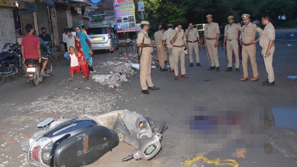 Moradabad kamal chauhan murder Kamal was challenging Shani in the drug trade