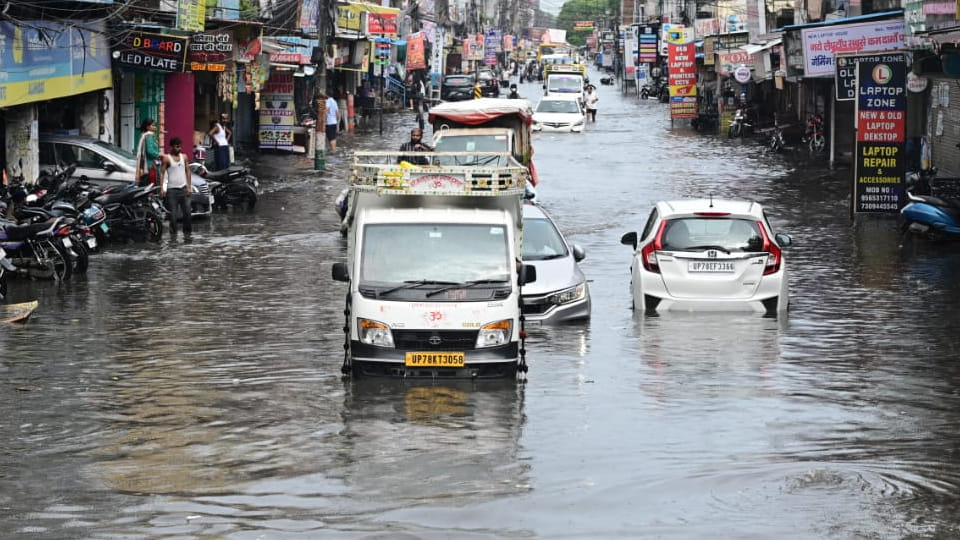 Weather Update: 38.7 mm of rain fell in two hours, people were troubled by waterlogging at many places
