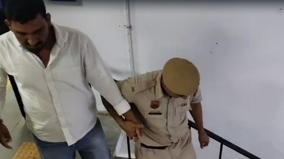 Police arrested farmer leader Sandeep Dhiranwas