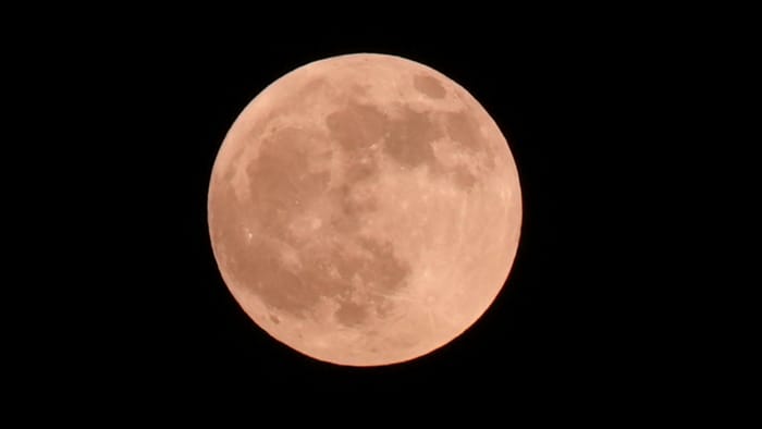 Lunar Eclipse Photos Blood Moon seen across India Chandra Grahan 2025 Earth shadow on moon know details