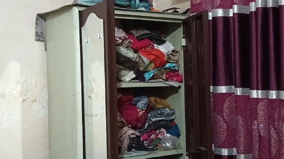 सब इंस्पेक्टर के घर चौथी बार चोरी
