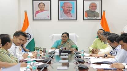 सीएम रेखा गुप्ता