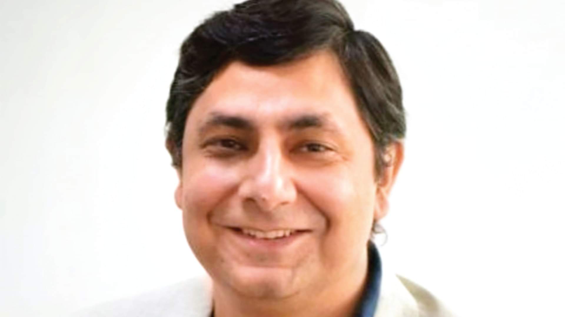 विवेक रैना