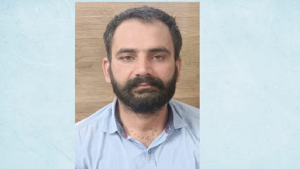 UP: Consolidation accountant arrested in Amroha while taking a bribe of 20 thousand