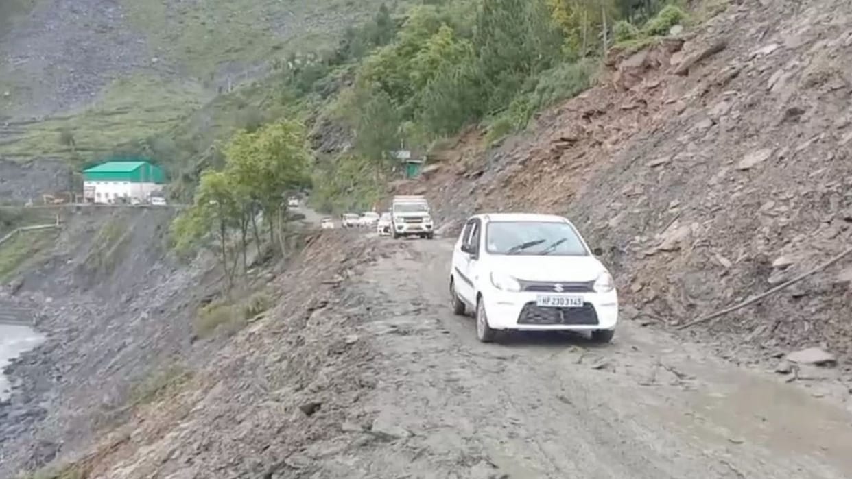 Highway restored for small vehicles, Mani Mahesh pilgrims will be able to take their vehicles