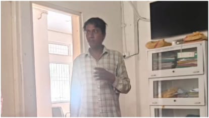 MP News Man Pretends to Be Dead Body in Water for Reel, Police Shocked Gwalior News in Hindi