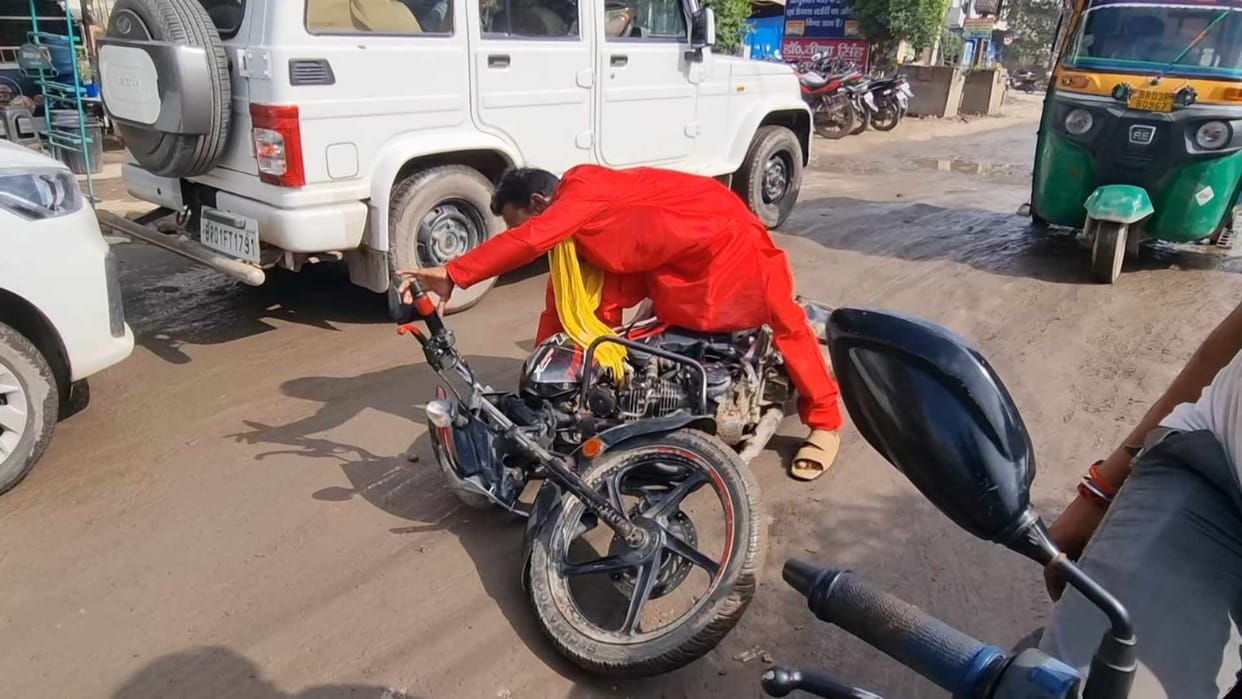 Bad roads increased the problems of the people, the danger increased further during the rainy season