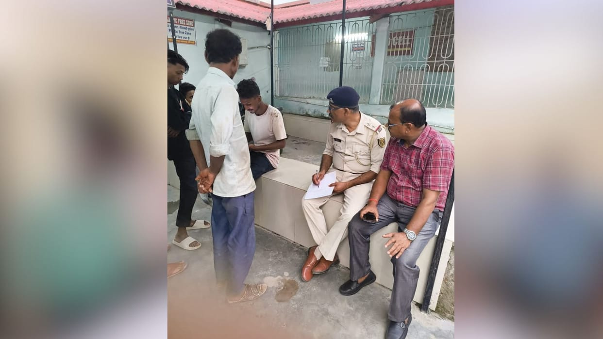 Bihar News: Firing in broad daylight in Sonbarsa, Rishi Mandal injured; Police issued this statement
