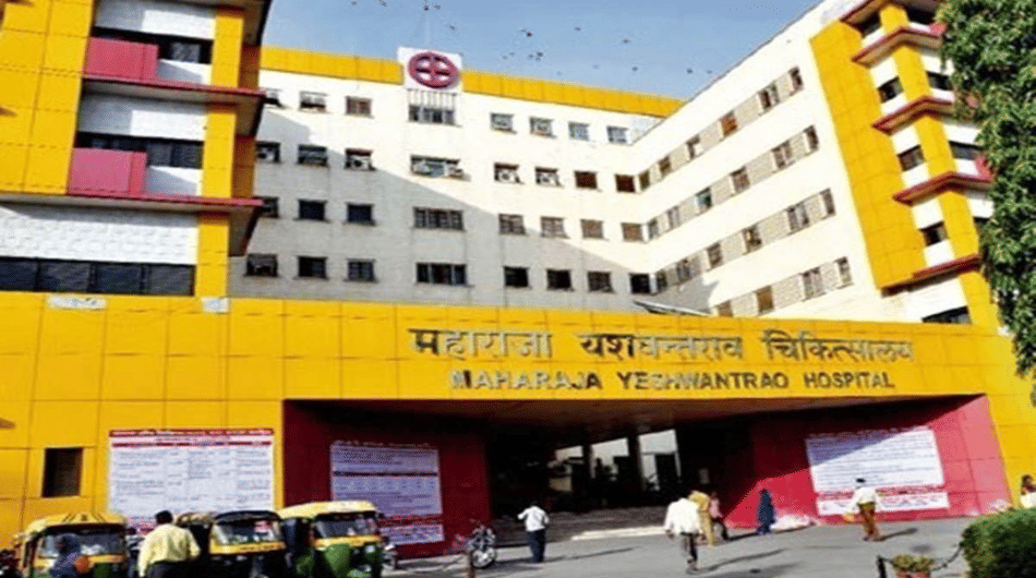 indore news : MYH hospital rat attack case: Dr. Mahesh Kachariya appointed as new Assistant Superintendent
