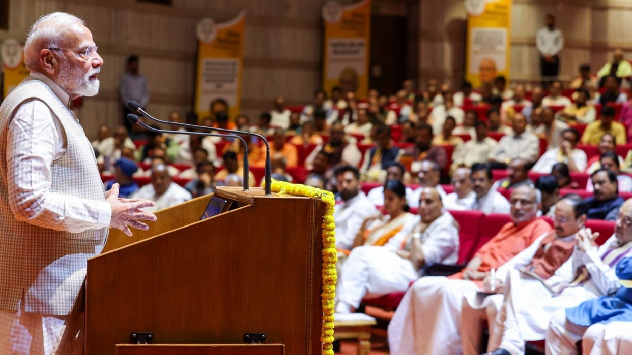 MPs who are less active on social media got yellow cards about 10 percent of BJP MPs were found inactive