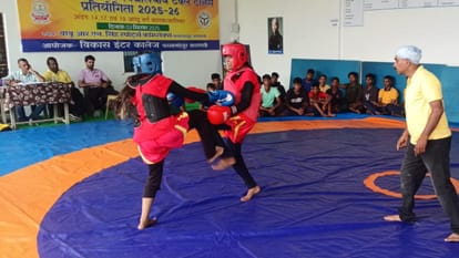 Sports News of Akash and Mukesh won won their fourth consecutive victory at district level in varanasi