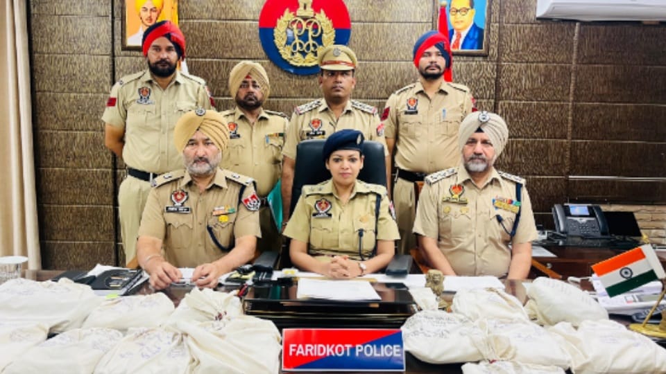 Faridkot Police has arrested two drug smugglers with 12 kg 100 grams of heroin