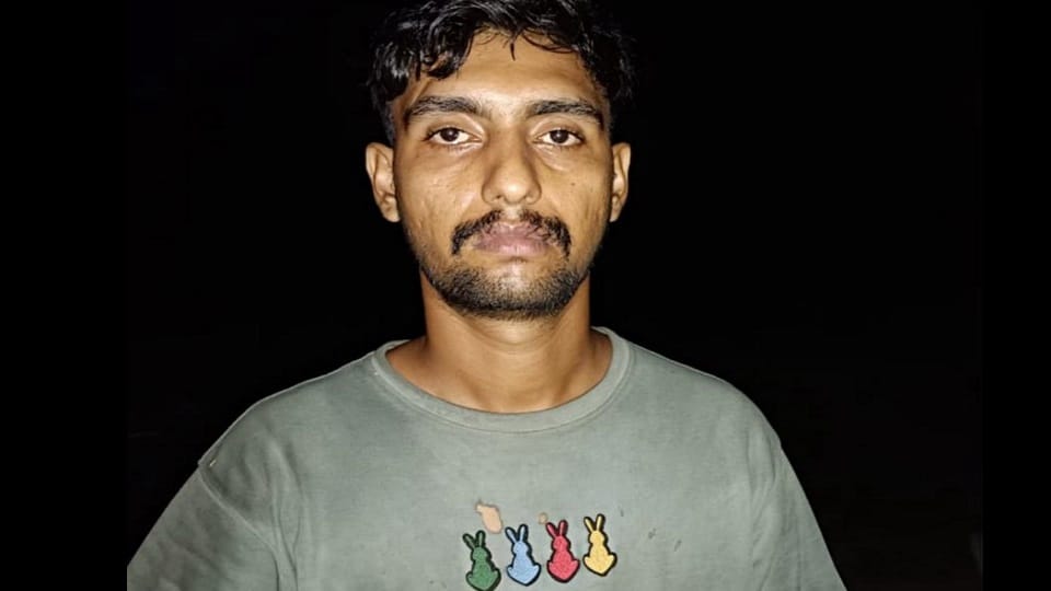 Meerut: Smuggler of inter-state gang caught with ganja worth Rs 1.5 crore