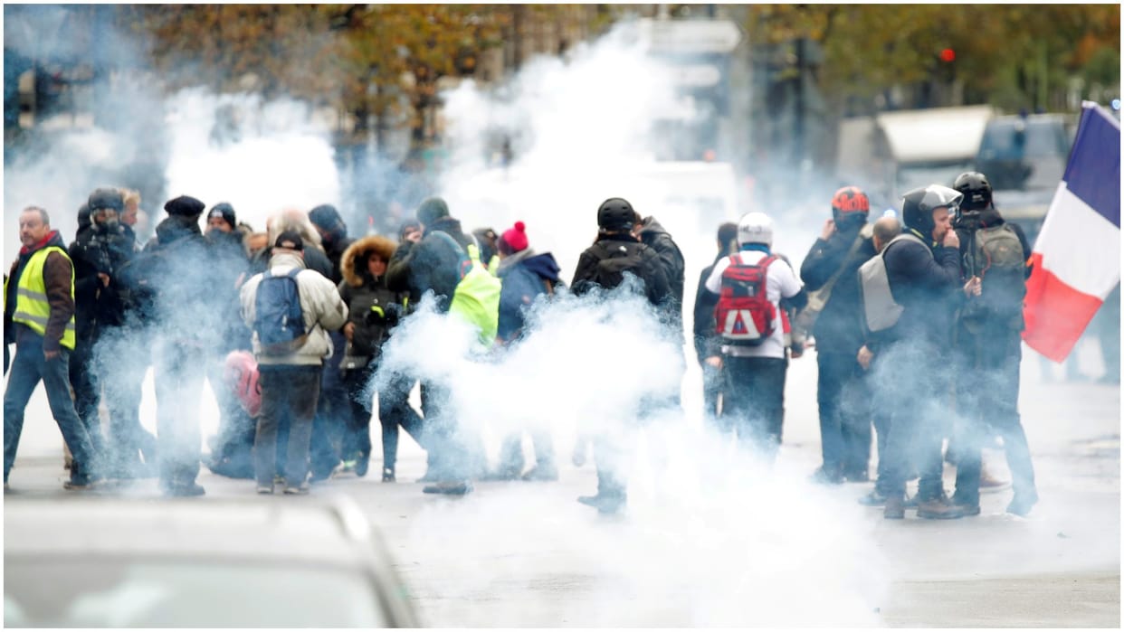 After Nepal, now there is chaos in France; Clash between protesters and police, 200 arrested